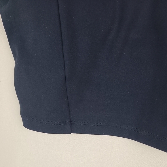 NEW BARRY'S Women's Ink Blue Split Strap Tank Top Sz XS. Built in Bra. MSRP $68 - Picture 3 of 9